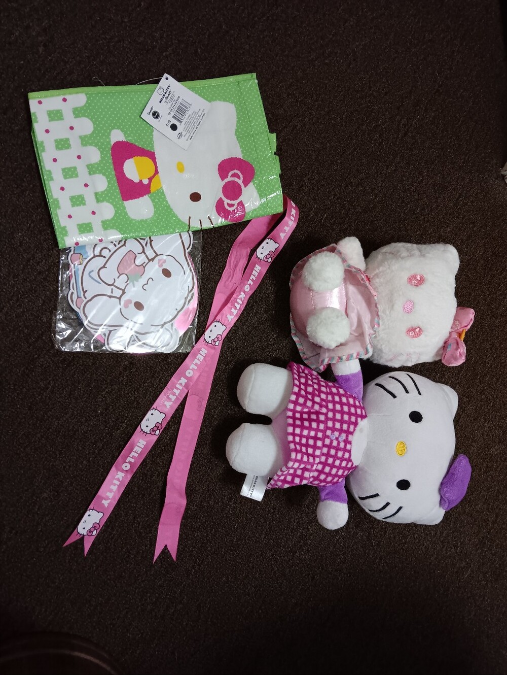 UPDATED*Hello Kitty Plush!
